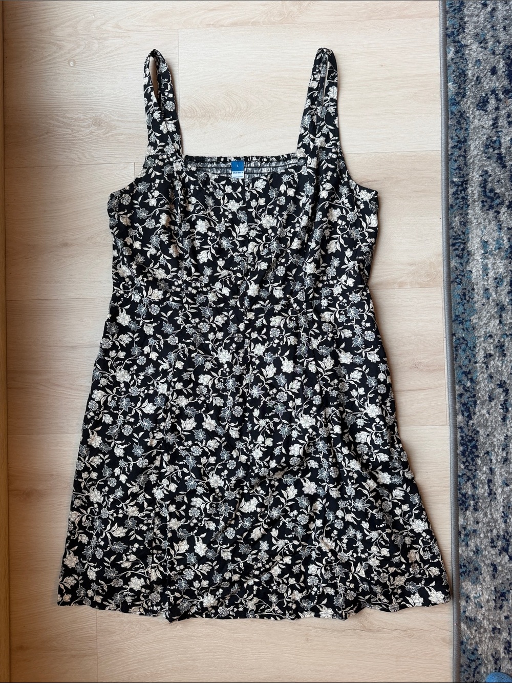 Old Navy Black and White Floral A-Line Sundress